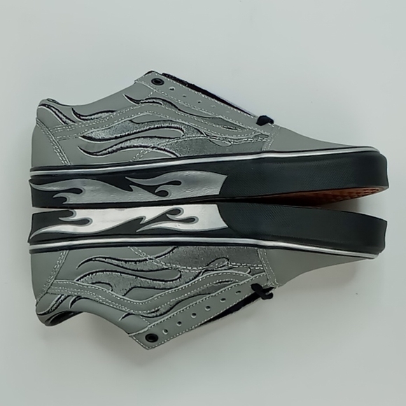 Vans x A$AP Rocky Worldwide Silver Flame Old Skool NWOT  Men's 8.5 Women's 10 - Picture 7 of 13